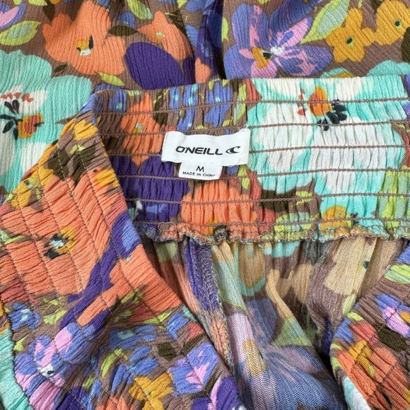 O’Neill • Johnny Sami Floral Pants • Multi Floral • Medium - Picture 7 of 8
